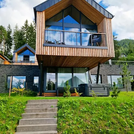 Stroemy Demaenovska Dolina Alpehytte *