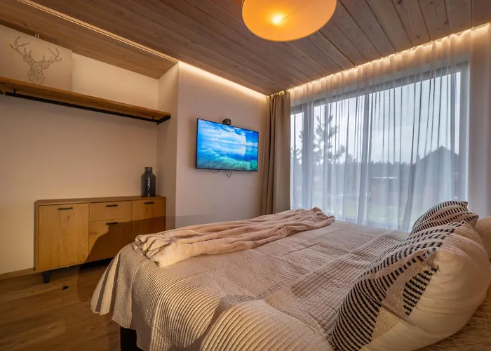 Stroemy Demaenovska Dolina