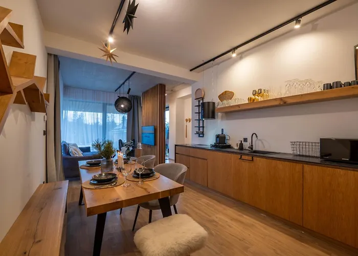 Stroemy Demaenovska Dolina 샬레