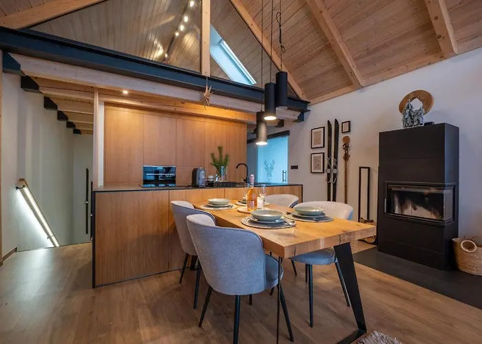 Stroemy Demaenovska Dolina *